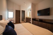 Aparthotel à Cali - CRS 304 - Trendy Double Room in Centenario w/ WiFi